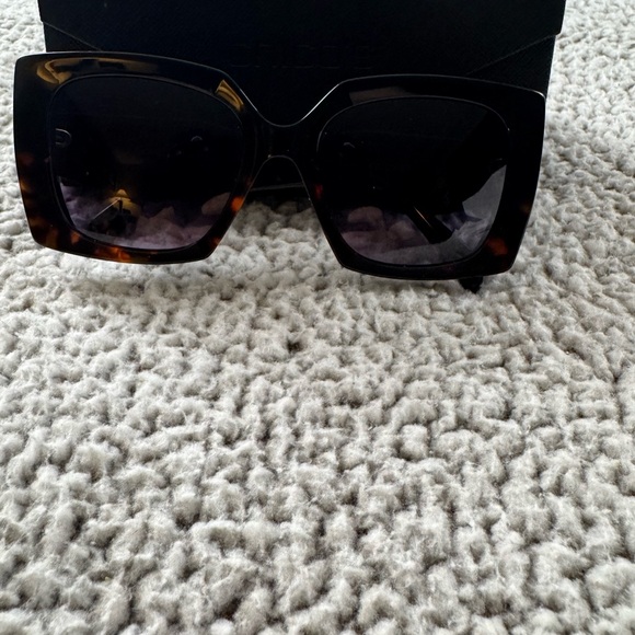 Women's ChicosTortoise Sunglasses - Picture 2 of 7